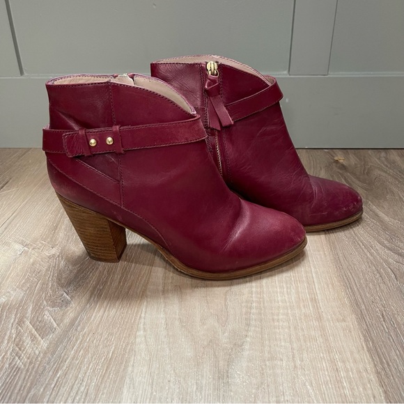 Boden Shoes - Boden Chic Burgundy‎ Ankle Boots women’s size 40 (9)